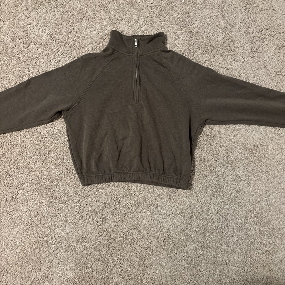 Green garage quarter zip sweater #winterwear